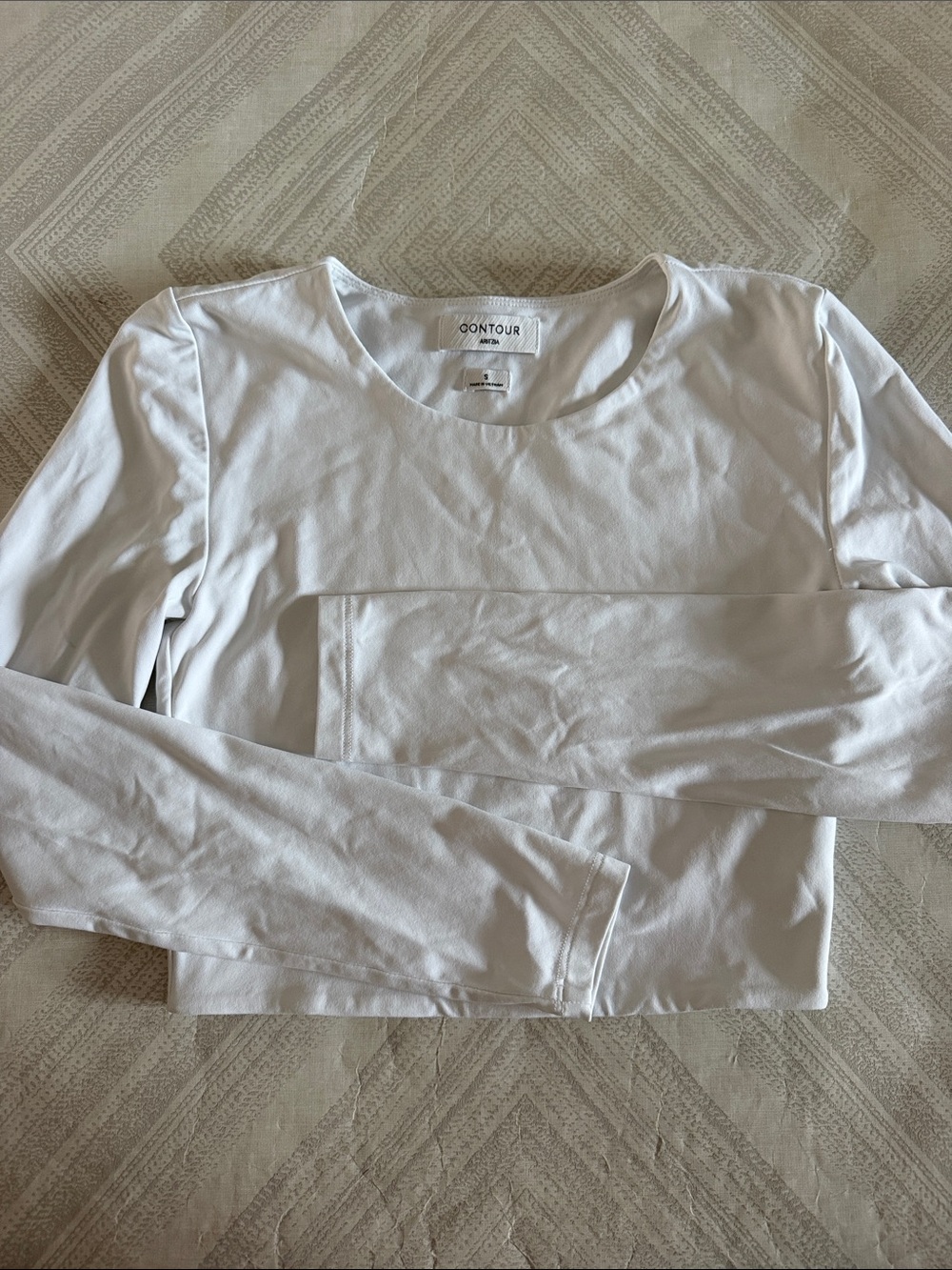 Aritzia Contour White Crewneck Cropped Long Sleeve Top Size Small